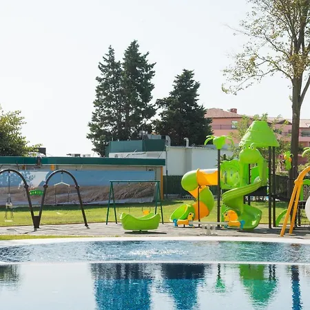 Flamingo Sluneční pobřeží