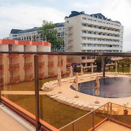 Flamingo Hotel