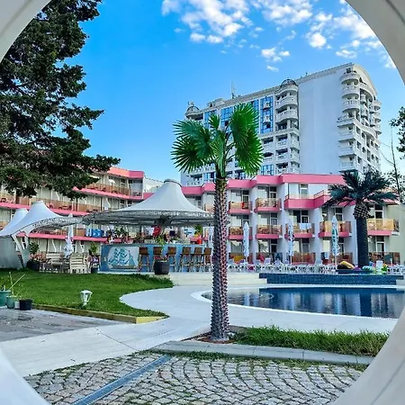 Flamingo 3* Sunny Beach