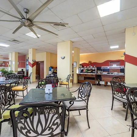 Flamingo Hotel 3*
