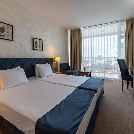 Hotel Flamingo 3*